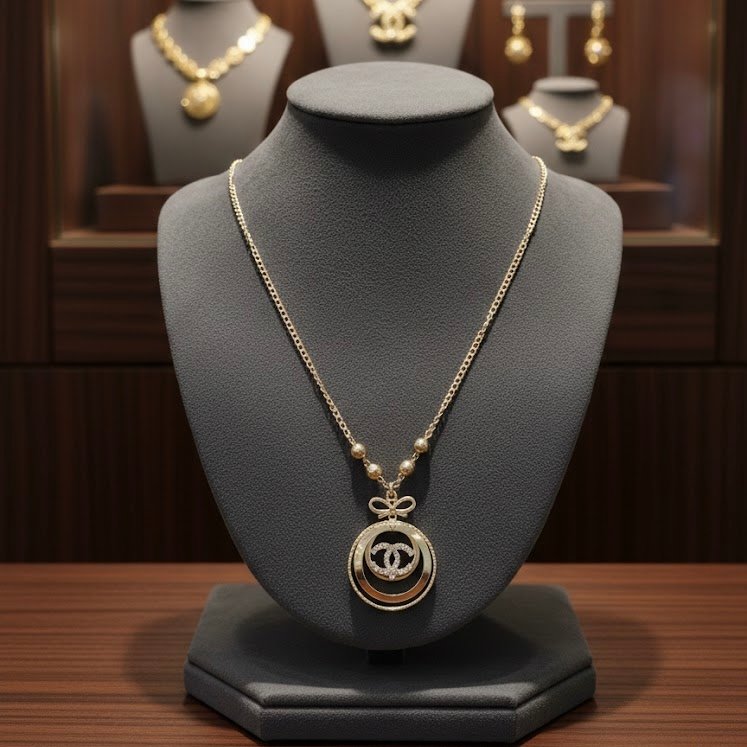 Кулон Chanel Style в золоте - воплощение безупречного вкуса 👑